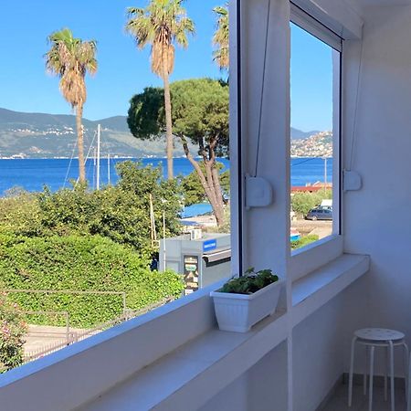 Apartment Seaside Bay Herceg Novi Exterior photo